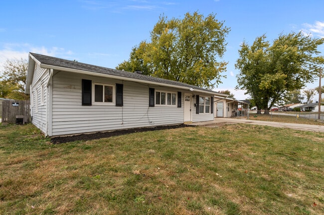 2713 N Delphos St in Kokomo, IN - Building Photo - Building Photo