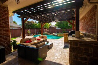 8209 Fountain Springs Dr in Plano, TX - Building Photo - Building Photo