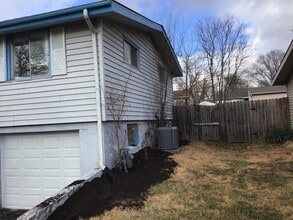 6904 NW 78th St in Kansas City, MO - Building Photo - Building Photo