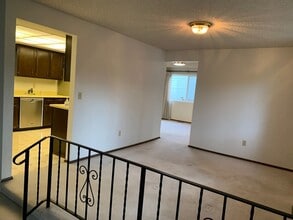 18523 131st Ave SE in Renton, WA - Building Photo - Building Photo