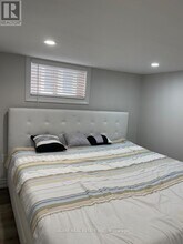 520 Cochrane Rd in Hamilton, ON - Building Photo - Building Photo