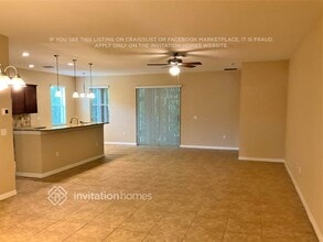 6319 Twin Bridges Dr in Zephyrhills, FL - Building Photo - Building Photo