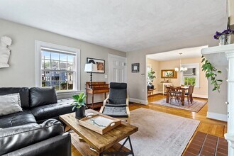 51 Fairlawn St in Malden, MA - Building Photo - Building Photo