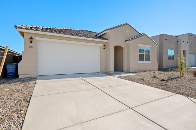 4144 Eli Dr in San Tan Valley, AZ - Building Photo - Building Photo