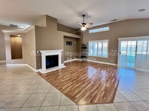 5705 E Erin Ave in Fresno, CA - Building Photo - Building Photo