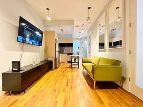 Furnished room/NOT APARTMENT in Brooklyn, NY - Building Photo - Building Photo