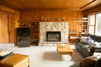 8588 US-31 in Charlevoix, MI - Building Photo - Building Photo