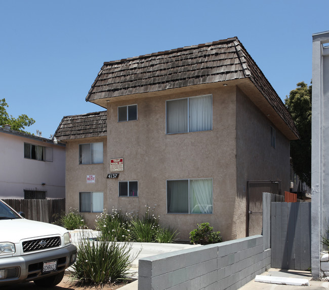 4137 Cherokee Ave in San Diego, CA - Foto de edificio - Building Photo