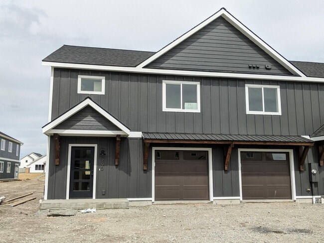 790 Lake Francis Dr in Kalispell, MT - Building Photo - Building Photo