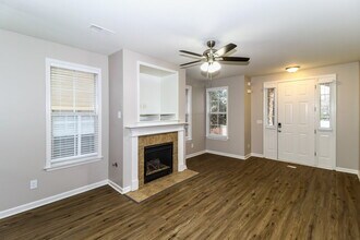 4899 Longleaf Oak Cove in Arlington, TN - Building Photo - Building Photo