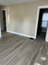 401 W American St in Freeport, IL - Building Photo - Building Photo