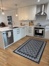 3041 Mitchell Rd in Westhampton Beach, NY - Building Photo - Building Photo