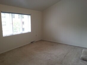 507 N Neville St, Unit 507 in Pittsburgh, PA - Building Photo - Building Photo