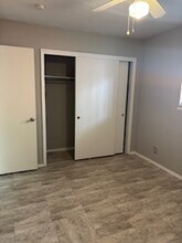 12100 Menaul Blvd NE, Unit A in Albuquerque, NM - Building Photo - Building Photo