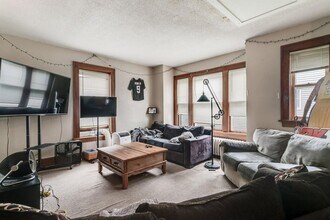 903 Zeisler St in La crosse, WI - Foto de edificio - Building Photo