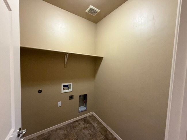 7503 Vista de Oeste Pl in Las Cruces, NM - Building Photo - Building Photo