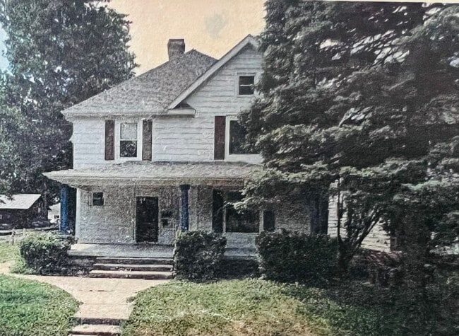 property at 619 N Salisbury St