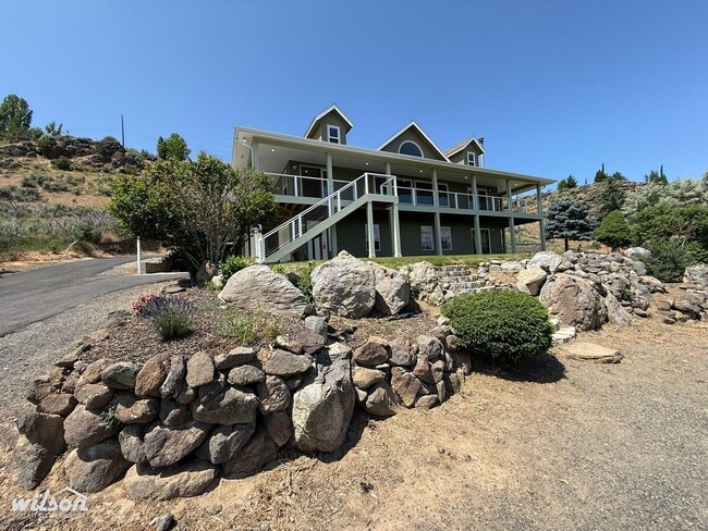 property at 200 Orchard Dr