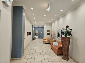 2025 S Indiana Ave in Chicago, IL - Building Photo - Building Photo