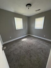804 N Capelle St in Grain Valley, MO - Building Photo - Building Photo
