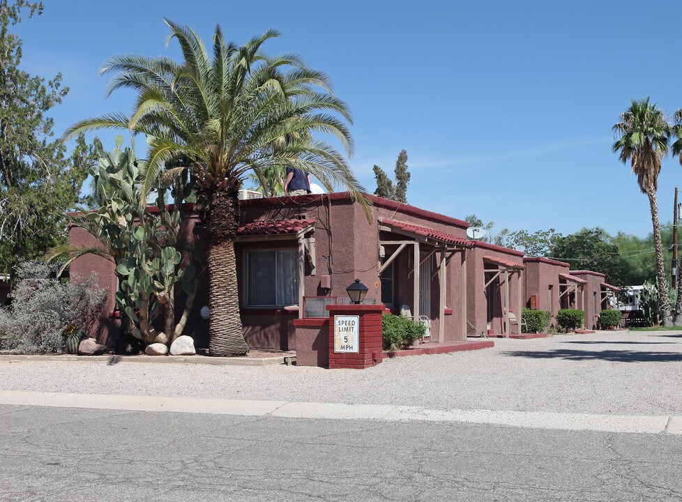 Casa Rey Apartments in Tucson, AZ - Building Photo