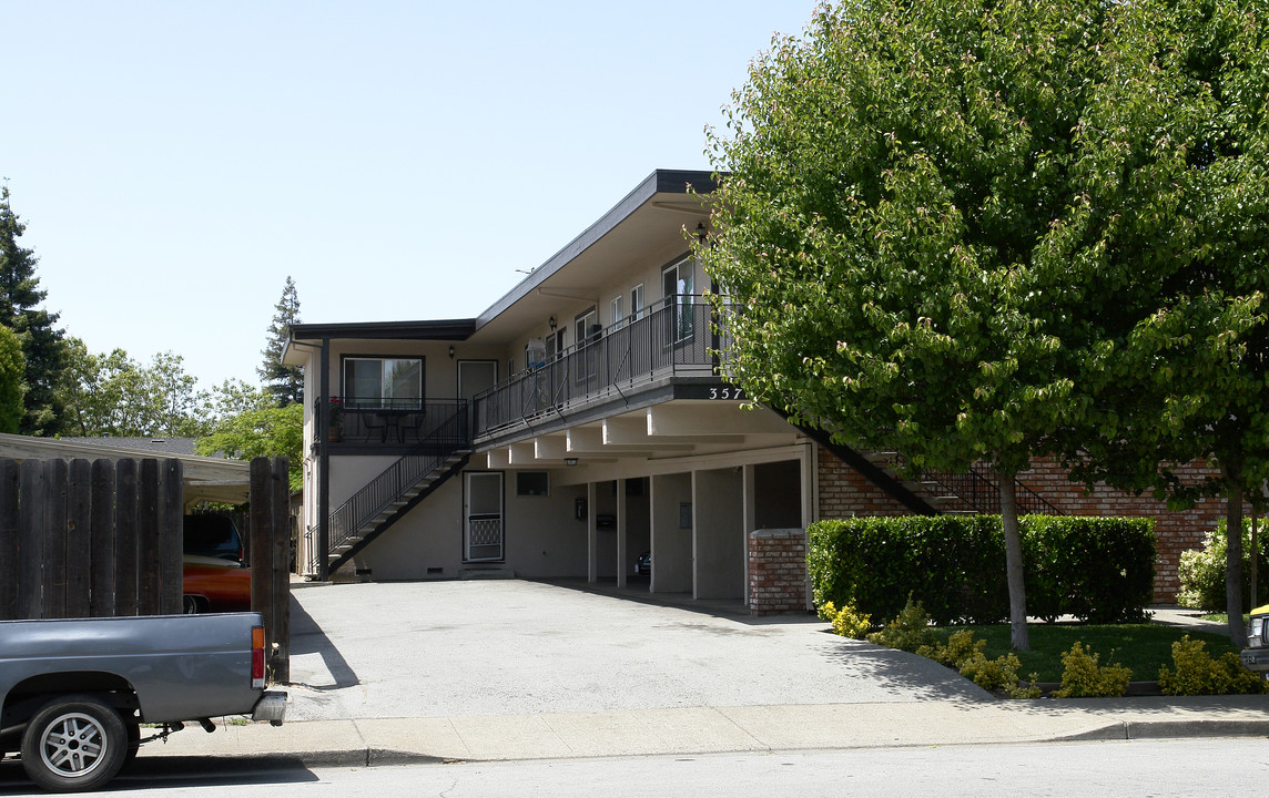 357 6th Ave in Menlo Park, CA - Foto de edificio