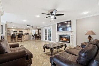 6545 Lyndon B Johnson Fwy in Dallas, TX - Building Photo - Building Photo