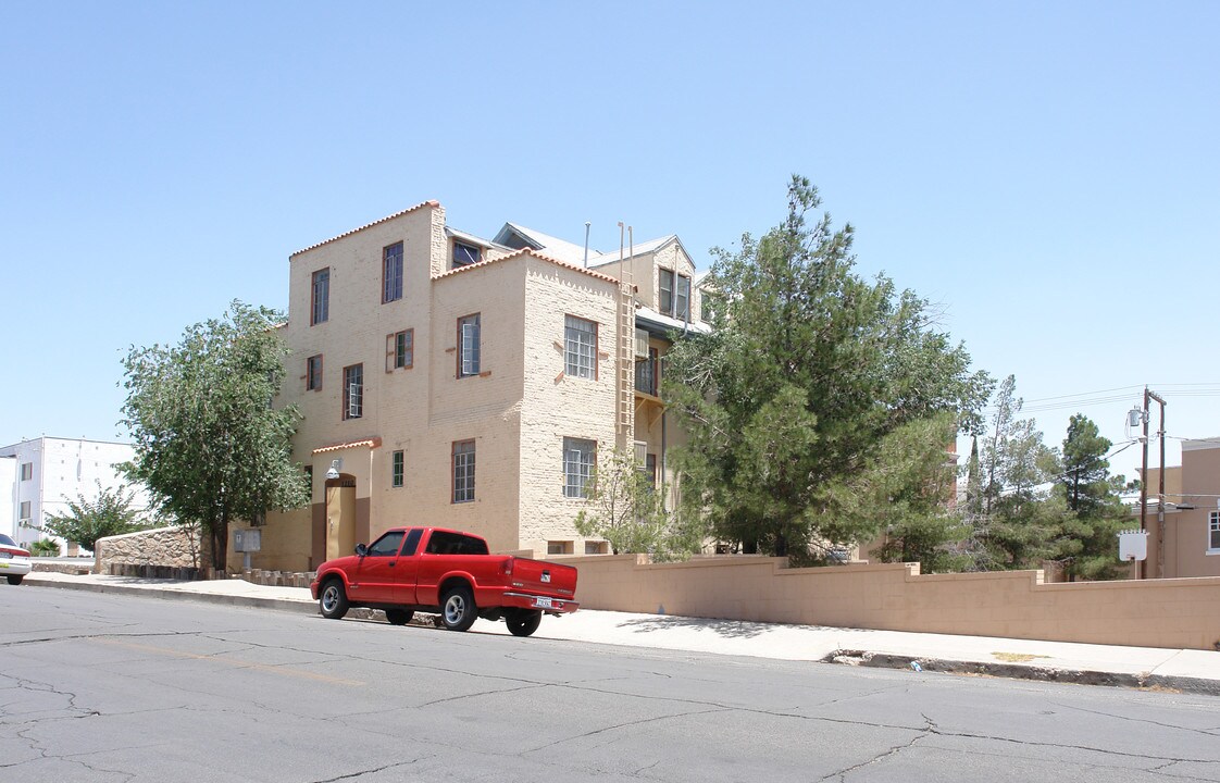 1210 N Oregon St in El Paso, TX - Foto de edificio