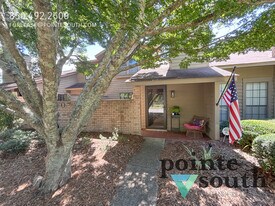 200 Parma Dr in Daphne, AL - Building Photo