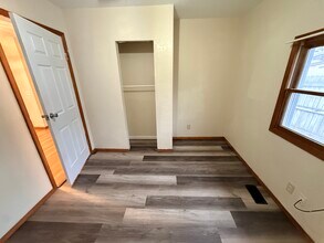 5621 Rudyard Rd in Sylvania, OH - Building Photo - Building Photo