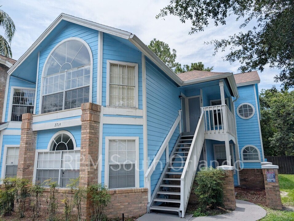 2719 N Poinciana Blvd in Kissimmee, FL - Building Photo