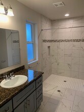 619 Elizabeth St in Sumner, WA - Building Photo - Building Photo