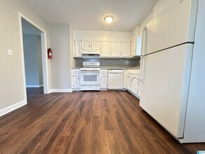 1524 7th St NW in Center Point, AL - Building Photo - Building Photo