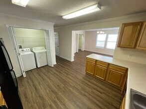 260 Northside Dr in Athens, GA - Building Photo - Building Photo