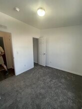 373 N Buchanan St, Unit A in Laramie, WY - Building Photo - Building Photo