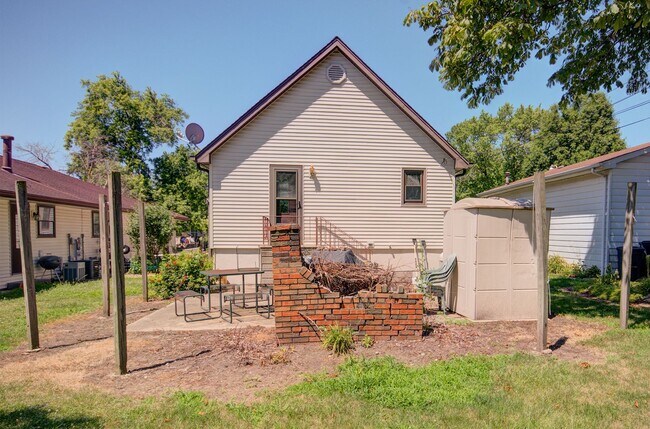 634 Hays St in Rockdale, IL - Foto de edificio - Building Photo