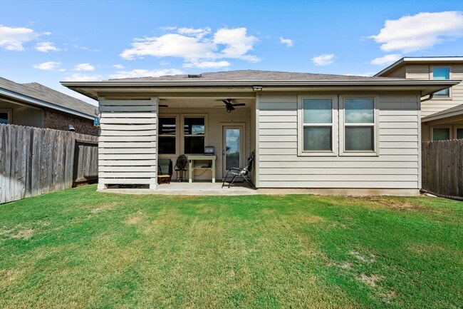 109 Mountain Valley St in Georgetown, TX - Building Photo - Building Photo