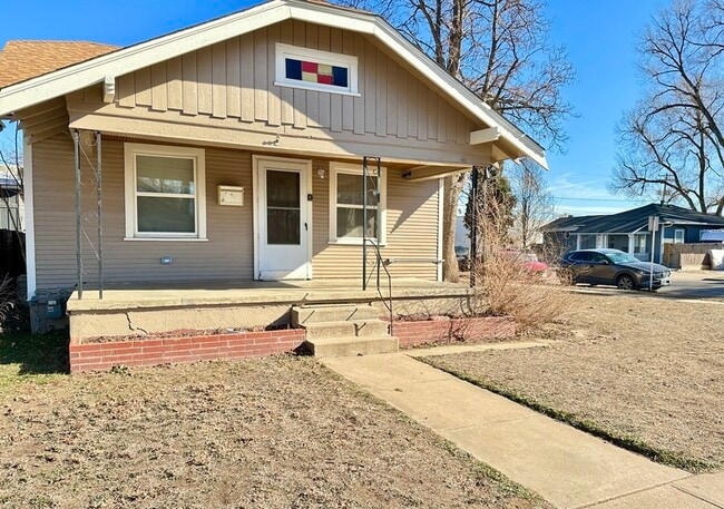 2798 S Acoma St in Englewood, CO - Building Photo - Building Photo