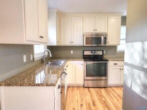 6612 Robinhood Ln NW in Huntsville, AL - Building Photo - Building Photo