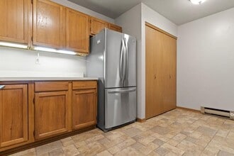 3224 Wood Rd in Mount Pleasant, WI - Building Photo - Building Photo
