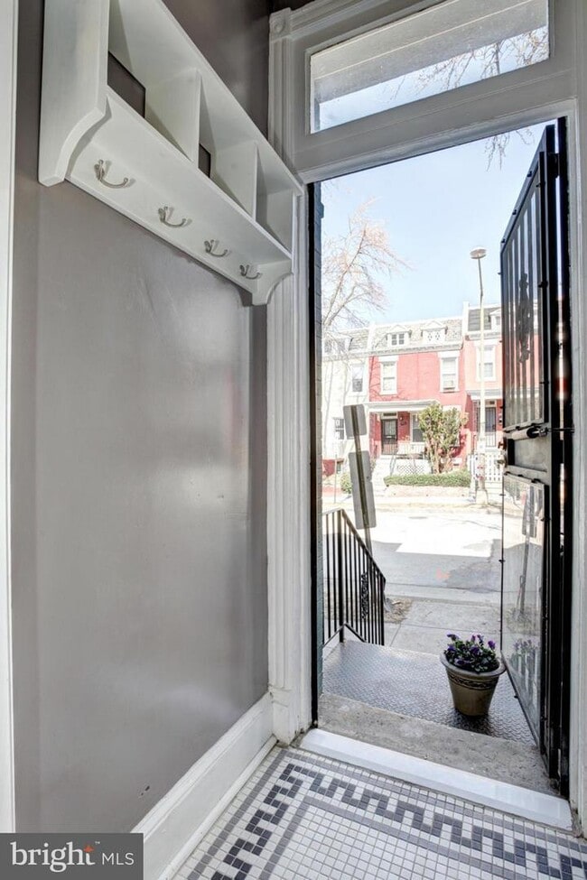 776 Harvard St NW in Washington, DC - Building Photo - Building Photo