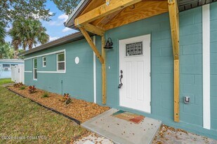 510 Kennwood Ave in Merritt Island, FL - Building Photo