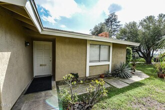 2320 Norwic Pl in Altadena, CA - Building Photo - Building Photo