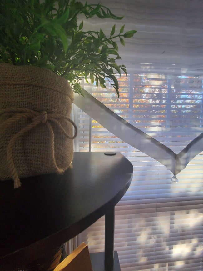 55 Mapleton St in Cranston, RI - Building Photo - Building Photo