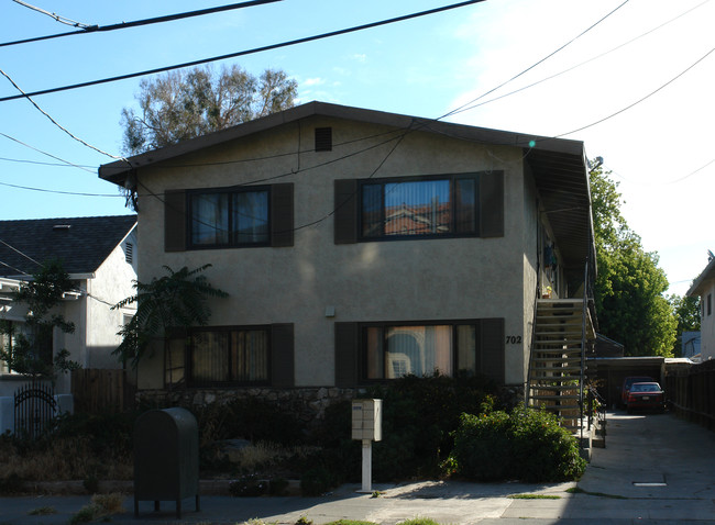 702 Vine St in San Jose, CA - Building Photo - Building Photo