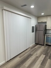 28530 Grayling Ave in Farmington Hills, MI - Building Photo - Building Photo