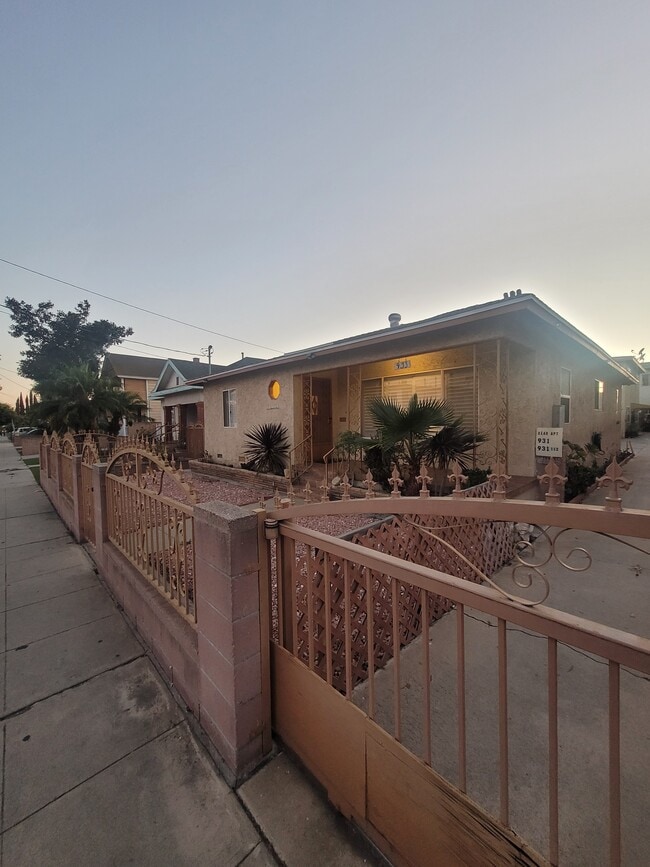 property at 933 Island Ave