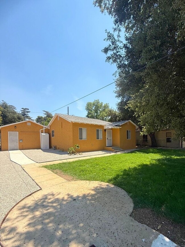 property at 1014 Beaumont Ave