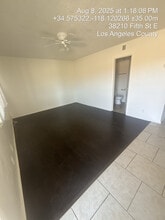 38210 5th St E in Palmdale, CA - Foto de edificio - Building Photo