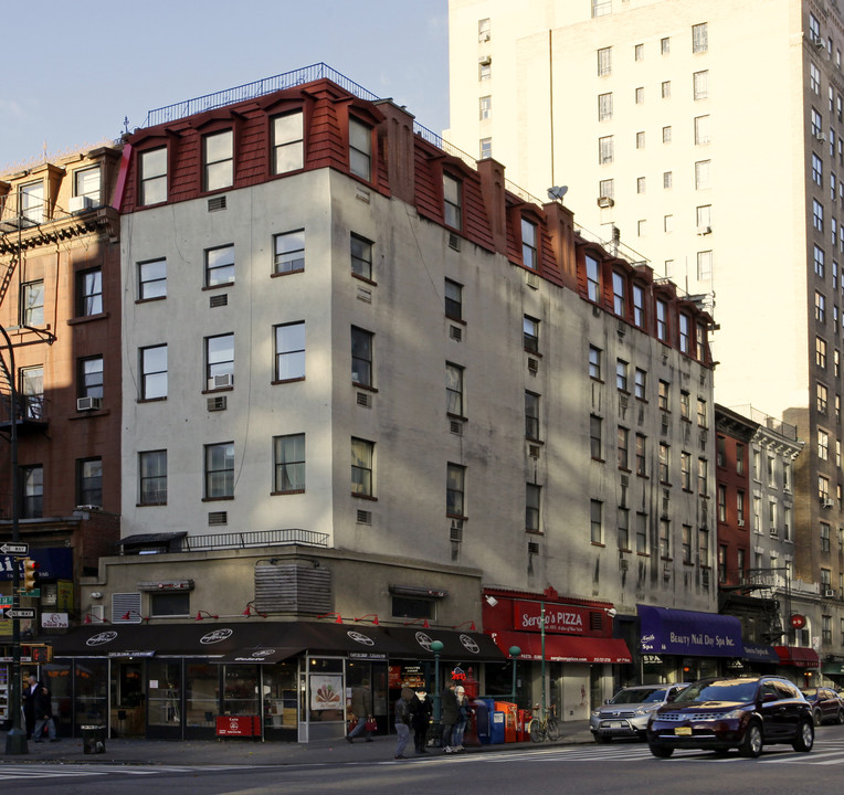 64-66 Seventh Ave in New York, NY - Building Photo